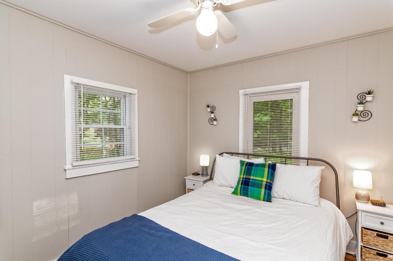 Camelback Cottage - On One Acre & Near Local Attractions Tannersville Kültér fotó